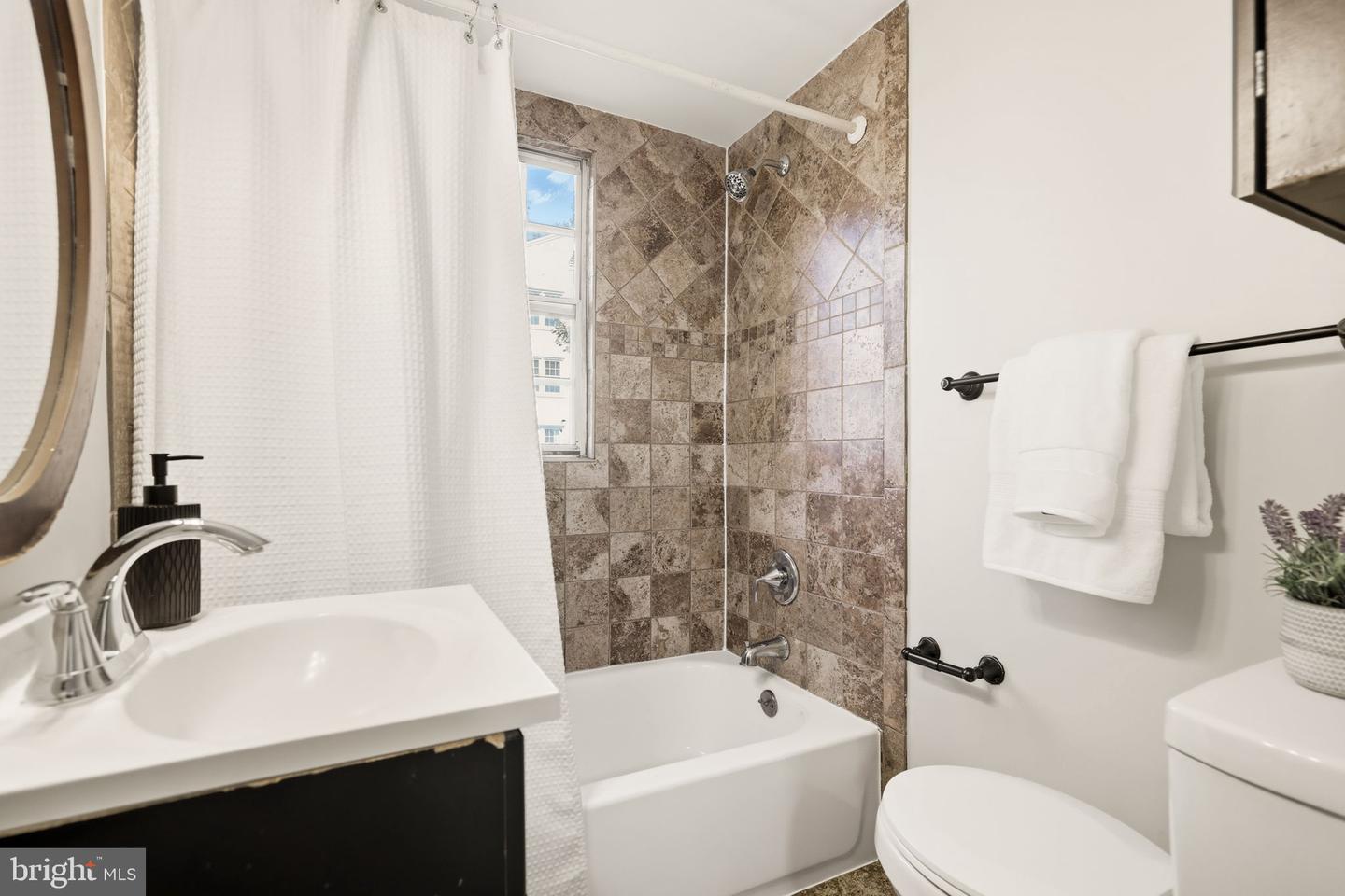 806 S ARLINGTON MILL DR #104, ARLINGTON, Virginia 22204, 2 Bedrooms Bedrooms, ,1 BathroomBathrooms,Residential,For sale,806 S ARLINGTON MILL DR #104,VAAR2065366 MLS # VAAR2065366 806 S ARLINGTON MILL DR #104, ARLINGTON, Virginia 22204, 2 Bedrooms Bedrooms, ,1 BathroomBathrooms,Residential,For sale,806 S ARLINGTON MILL DR #104,VAAR2065366 MLS # VAAR2065366