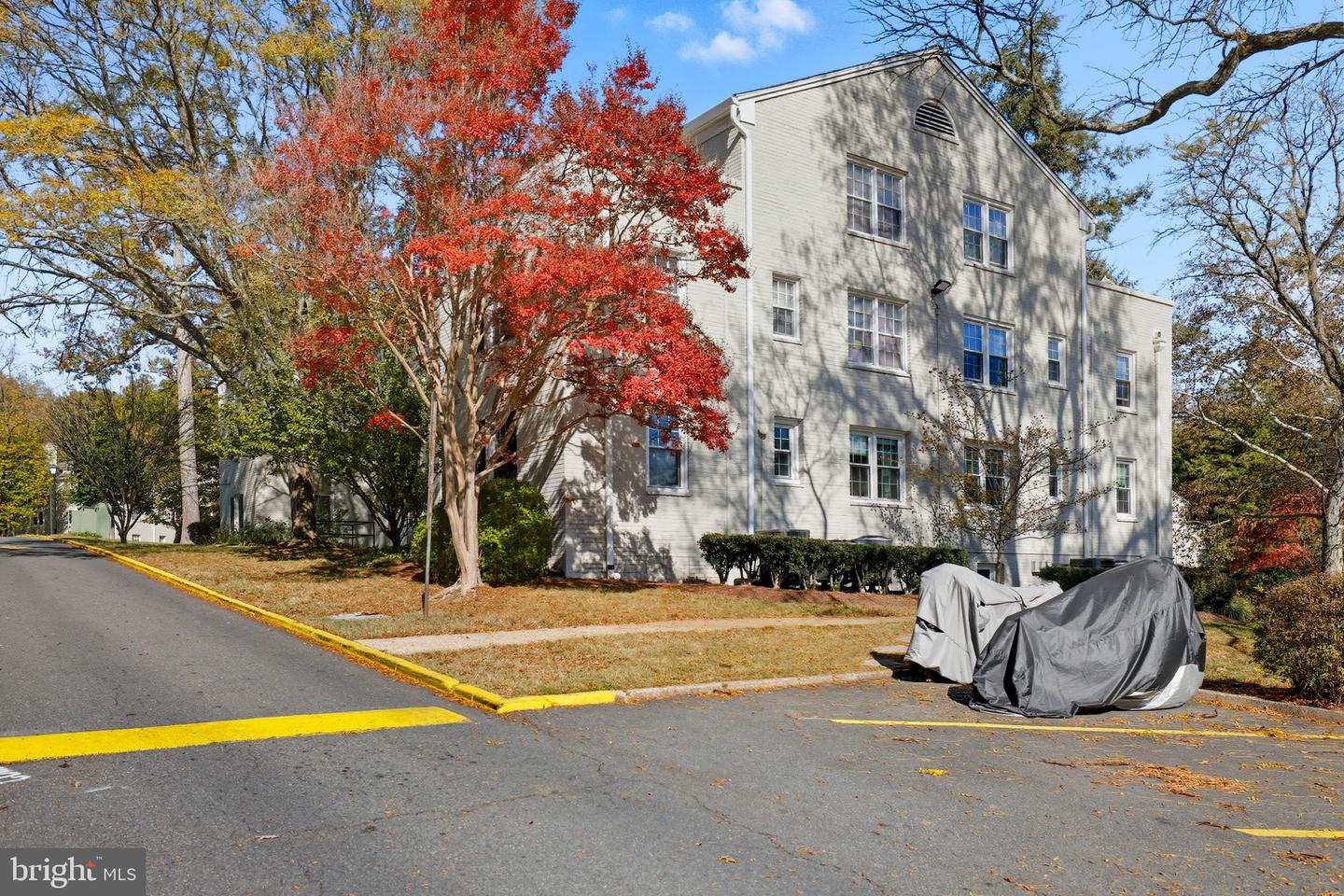 806 S ARLINGTON MILL DR #104, ARLINGTON, Virginia 22204, 2 Bedrooms Bedrooms, ,1 BathroomBathrooms,Residential,For sale,806 S ARLINGTON MILL DR #104,VAAR2065366 MLS # VAAR2065366 806 S ARLINGTON MILL DR #104, ARLINGTON, Virginia 22204, 2 Bedrooms Bedrooms, ,1 BathroomBathrooms,Residential,For sale,806 S ARLINGTON MILL DR #104,VAAR2065366 MLS # VAAR2065366