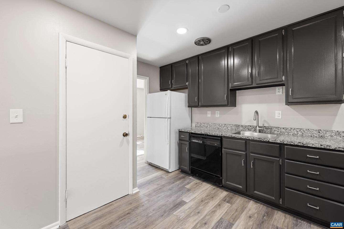 2627 COMMONWEALTH DR, CHARLOTTESVILLE, Virginia 22901, 4 Bedrooms Bedrooms, ,2 BathroomsBathrooms,Residential,For sale,2627 COMMONWEALTH DR,670405 MLS # 670405 2627 COMMONWEALTH DR, CHARLOTTESVILLE, Virginia 22901, 4 Bedrooms Bedrooms, ,2 BathroomsBathrooms,Residential,For sale,2627 COMMONWEALTH DR,670405 MLS # 670405