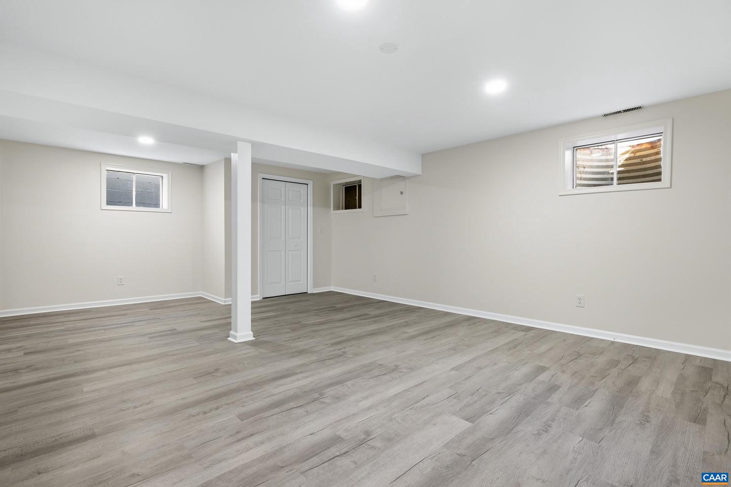 2627 COMMONWEALTH DR, CHARLOTTESVILLE, Virginia 22901, 4 Bedrooms Bedrooms, ,2 BathroomsBathrooms,Residential,For sale,2627 COMMONWEALTH DR,670405 MLS # 670405 2627 COMMONWEALTH DR, CHARLOTTESVILLE, Virginia 22901, 4 Bedrooms Bedrooms, ,2 BathroomsBathrooms,Residential,For sale,2627 COMMONWEALTH DR,670405 MLS # 670405