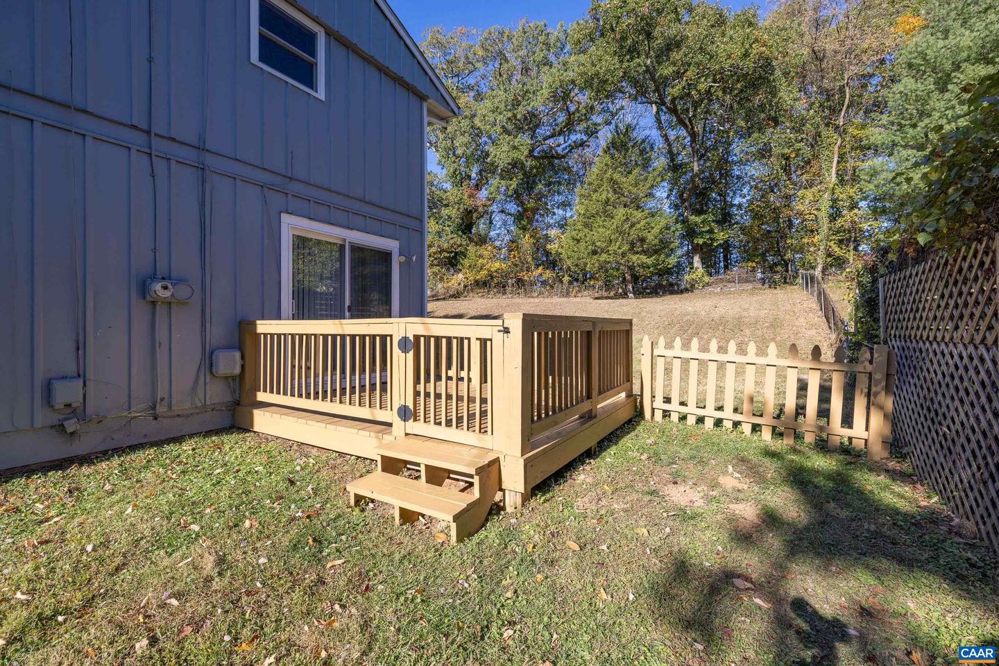 2627 COMMONWEALTH DR, CHARLOTTESVILLE, Virginia 22901, 4 Bedrooms Bedrooms, ,2 BathroomsBathrooms,Residential,For sale,2627 COMMONWEALTH DR,670405 MLS # 670405 2627 COMMONWEALTH DR, CHARLOTTESVILLE, Virginia 22901, 4 Bedrooms Bedrooms, ,2 BathroomsBathrooms,Residential,For sale,2627 COMMONWEALTH DR,670405 MLS # 670405