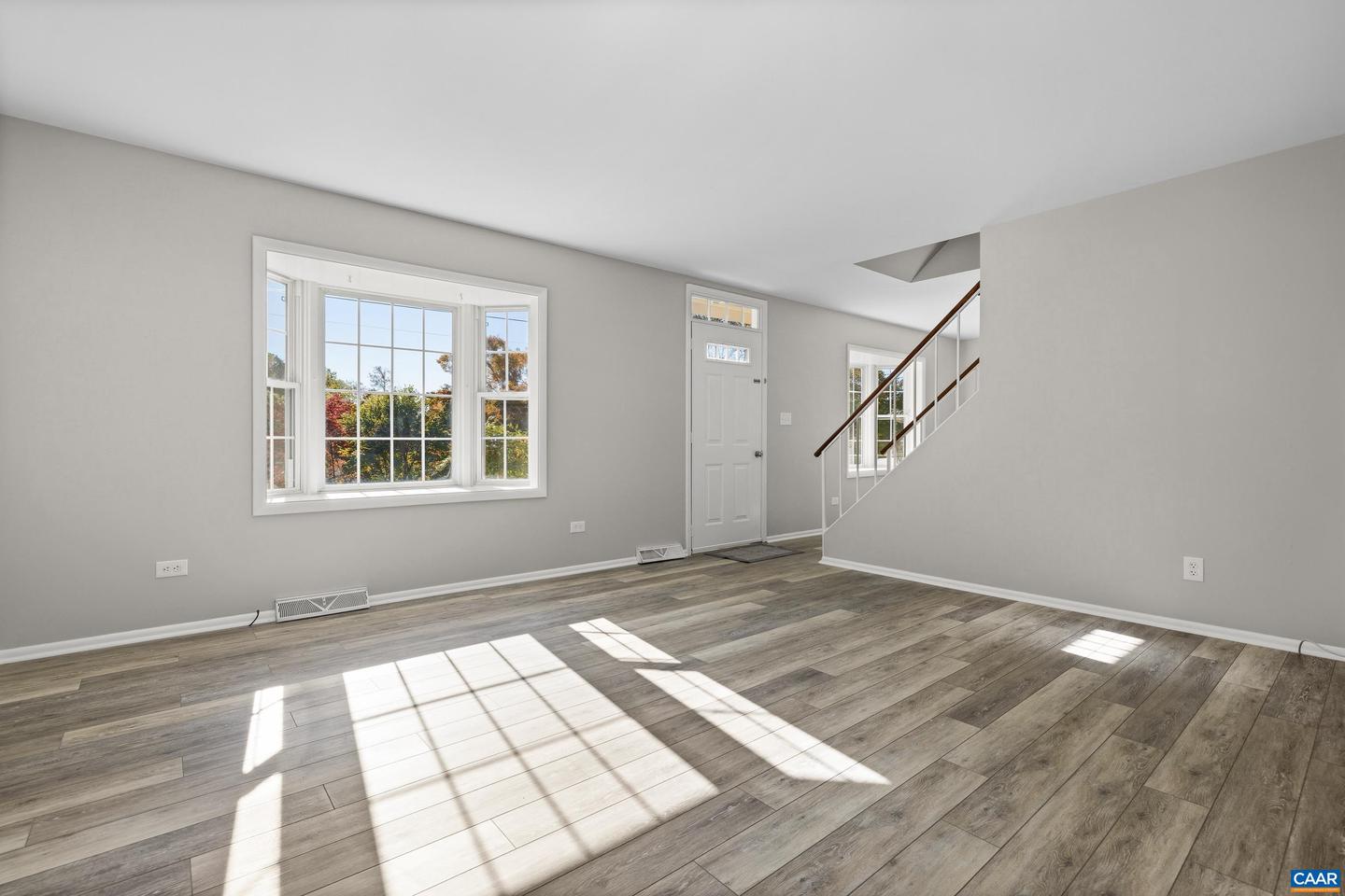 2627 COMMONWEALTH DR, CHARLOTTESVILLE, Virginia 22901, 4 Bedrooms Bedrooms, ,2 BathroomsBathrooms,Residential,For sale,2627 COMMONWEALTH DR,670405 MLS # 670405 2627 COMMONWEALTH DR, CHARLOTTESVILLE, Virginia 22901, 4 Bedrooms Bedrooms, ,2 BathroomsBathrooms,Residential,For sale,2627 COMMONWEALTH DR,670405 MLS # 670405