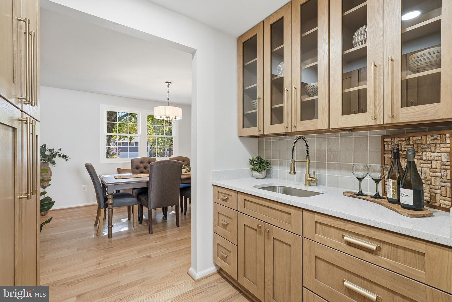 10431 HEADLY CT, FAIRFAX, Virginia 22032, 4 Bedrooms Bedrooms, ,2 BathroomsBathrooms,Residential,For sale,10431 HEADLY CT,VAFX2276224 MLS # VAFX2276224 10431 HEADLY CT, FAIRFAX, Virginia 22032, 4 Bedrooms Bedrooms, ,2 BathroomsBathrooms,Residential,For sale,10431 HEADLY CT,VAFX2276224 MLS # VAFX2276224