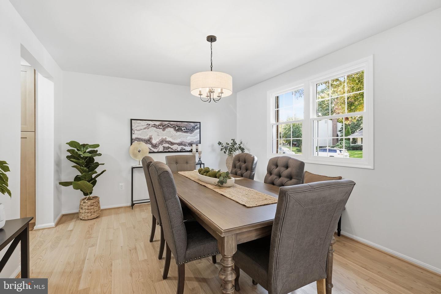 10431 HEADLY CT, FAIRFAX, Virginia 22032, 4 Bedrooms Bedrooms, ,2 BathroomsBathrooms,Residential,For sale,10431 HEADLY CT,VAFX2276224 MLS # VAFX2276224 10431 HEADLY CT, FAIRFAX, Virginia 22032, 4 Bedrooms Bedrooms, ,2 BathroomsBathrooms,Residential,For sale,10431 HEADLY CT,VAFX2276224 MLS # VAFX2276224