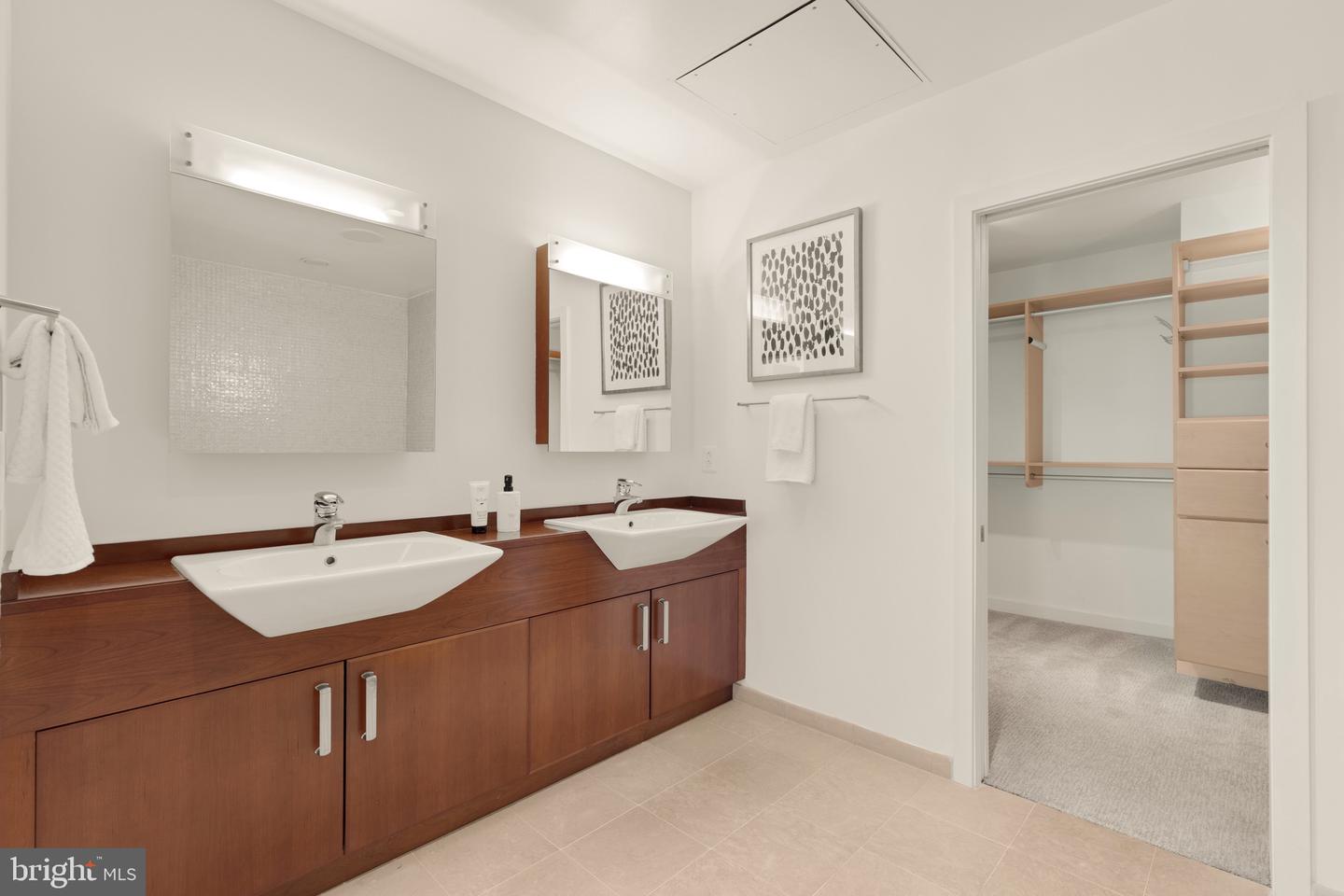 1401 CHURCH ST NW #523, WASHINGTON, District Of Columbia 20005, 3 Bedrooms Bedrooms, ,2 BathroomsBathrooms,Residential,For sale,1401 CHURCH ST NW #523,DCDC2229024 MLS # DCDC2229024 1401 CHURCH ST NW #523, WASHINGTON, District Of Columbia 20005, 3 Bedrooms Bedrooms, ,2 BathroomsBathrooms,Residential,For sale,1401 CHURCH ST NW #523,DCDC2229024 MLS # DCDC2229024