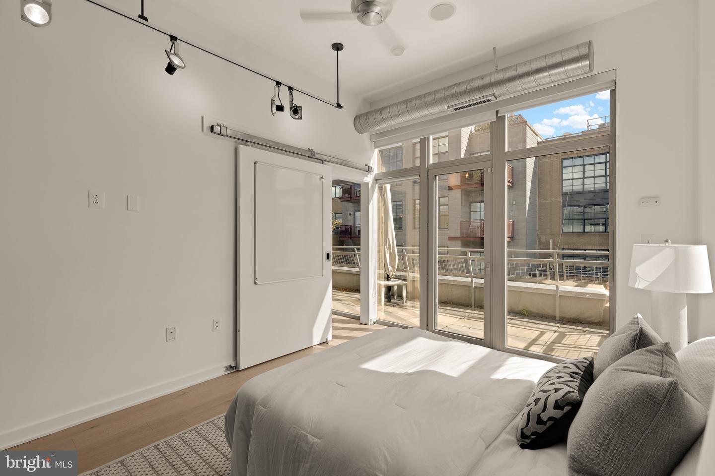 1401 CHURCH ST NW #523, WASHINGTON, District Of Columbia 20005, 3 Bedrooms Bedrooms, ,2 BathroomsBathrooms,Residential,For sale,1401 CHURCH ST NW #523,DCDC2229024 MLS # DCDC2229024 1401 CHURCH ST NW #523, WASHINGTON, District Of Columbia 20005, 3 Bedrooms Bedrooms, ,2 BathroomsBathrooms,Residential,For sale,1401 CHURCH ST NW #523,DCDC2229024 MLS # DCDC2229024