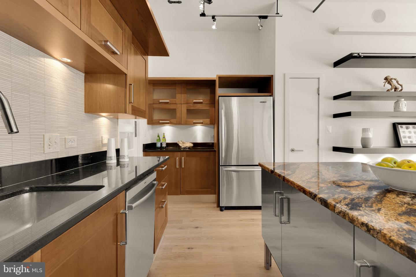 1401 CHURCH ST NW #523, WASHINGTON, District Of Columbia 20005, 3 Bedrooms Bedrooms, ,2 BathroomsBathrooms,Residential,For sale,1401 CHURCH ST NW #523,DCDC2229024 MLS # DCDC2229024 1401 CHURCH ST NW #523, WASHINGTON, District Of Columbia 20005, 3 Bedrooms Bedrooms, ,2 BathroomsBathrooms,Residential,For sale,1401 CHURCH ST NW #523,DCDC2229024 MLS # DCDC2229024