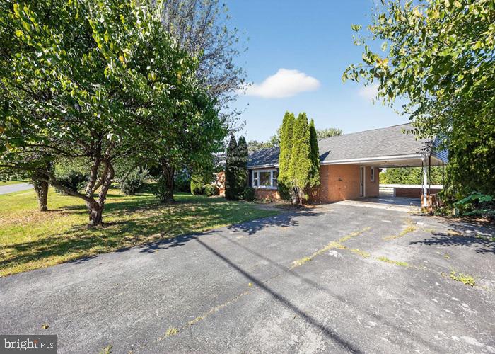 206 CLICKS LN, NEW MARKET, Virginia 22844, 3 Bedrooms Bedrooms, ,2 BathroomsBathrooms,Residential,For sale,206 CLICKS LN,VASH2012854 MLS # VASH2012854 206 CLICKS LN, NEW MARKET, Virginia 22844, 3 Bedrooms Bedrooms, ,2 BathroomsBathrooms,Residential,For sale,206 CLICKS LN,VASH2012854 MLS # VASH2012854