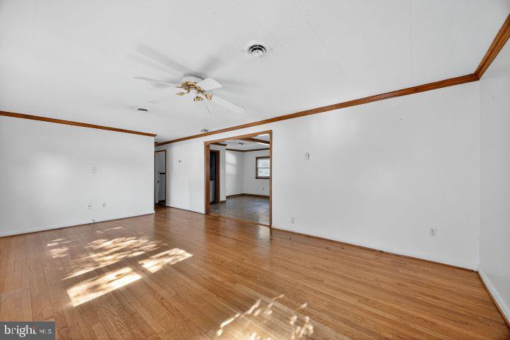 206 CLICKS LN, NEW MARKET, Virginia 22844, 3 Bedrooms Bedrooms, ,2 BathroomsBathrooms,Residential,For sale,206 CLICKS LN,VASH2012854 MLS # VASH2012854 206 CLICKS LN, NEW MARKET, Virginia 22844, 3 Bedrooms Bedrooms, ,2 BathroomsBathrooms,Residential,For sale,206 CLICKS LN,VASH2012854 MLS # VASH2012854