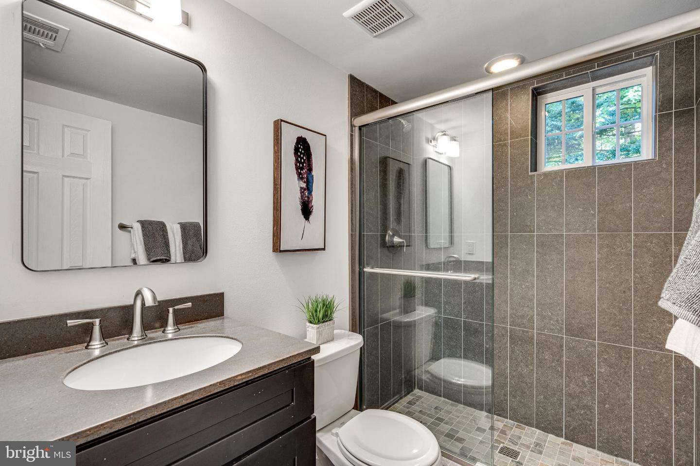 5207 STONINGTON DR, FAIRFAX, Virginia 22032, 4 Bedrooms Bedrooms, 14 Rooms Rooms,3 BathroomsBathrooms,Residential,For sale,5207 STONINGTON DR,VAFX2276162 MLS # VAFX2276162 5207 STONINGTON DR, FAIRFAX, Virginia 22032, 4 Bedrooms Bedrooms, 14 Rooms Rooms,3 BathroomsBathrooms,Residential,For sale,5207 STONINGTON DR,VAFX2276162 MLS # VAFX2276162