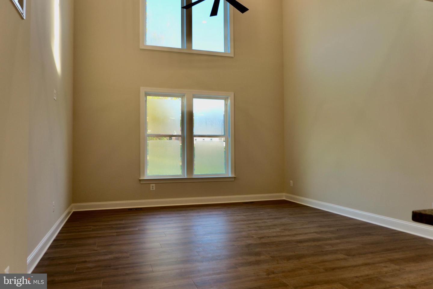 8028 PINNACLE RIDGE DR, MANASSAS, Virginia 20112, 5 Bedrooms Bedrooms, ,4 BathroomsBathrooms,Residential,For sale,8028 PINNACLE RIDGE DR,VAPW2106704 MLS # VAPW2106704 8028 PINNACLE RIDGE DR, MANASSAS, Virginia 20112, 5 Bedrooms Bedrooms, ,4 BathroomsBathrooms,Residential,For sale,8028 PINNACLE RIDGE DR,VAPW2106704 MLS # VAPW2106704