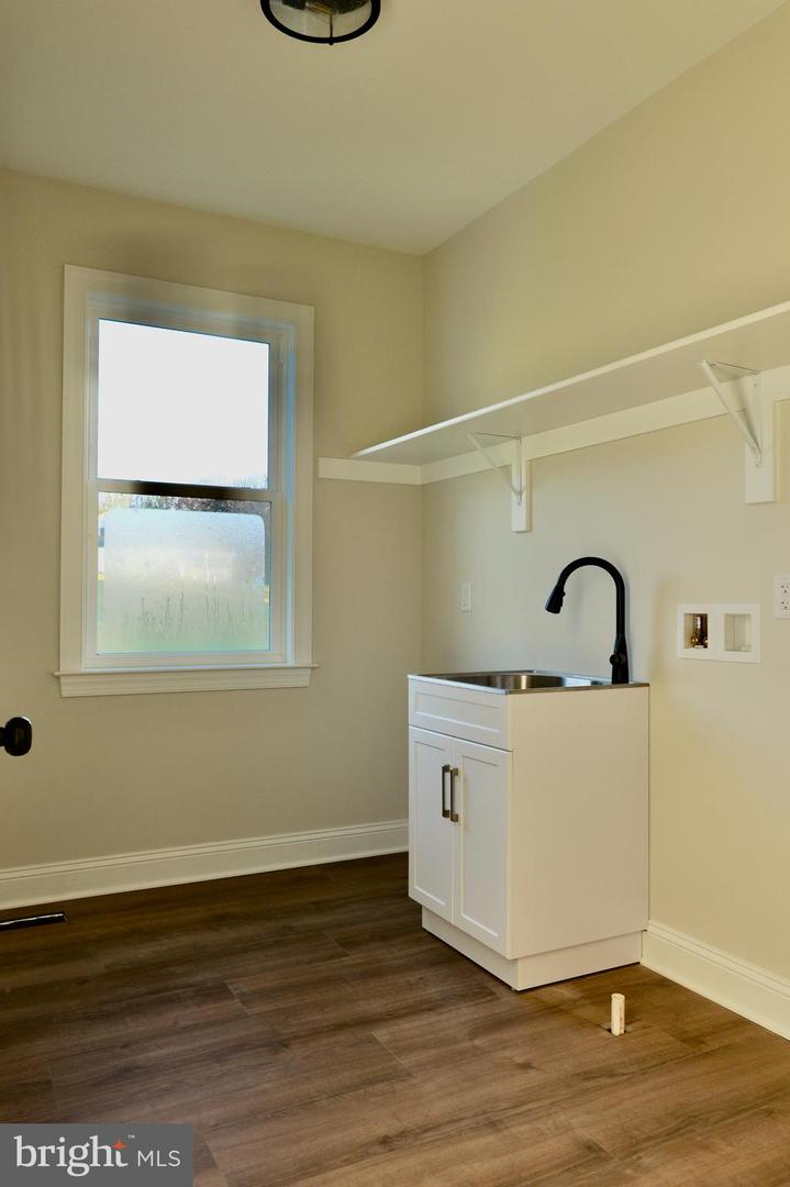 8028 PINNACLE RIDGE DR, MANASSAS, Virginia 20112, 5 Bedrooms Bedrooms, ,4 BathroomsBathrooms,Residential,For sale,8028 PINNACLE RIDGE DR,VAPW2106704 MLS # VAPW2106704 8028 PINNACLE RIDGE DR, MANASSAS, Virginia 20112, 5 Bedrooms Bedrooms, ,4 BathroomsBathrooms,Residential,For sale,8028 PINNACLE RIDGE DR,VAPW2106704 MLS # VAPW2106704