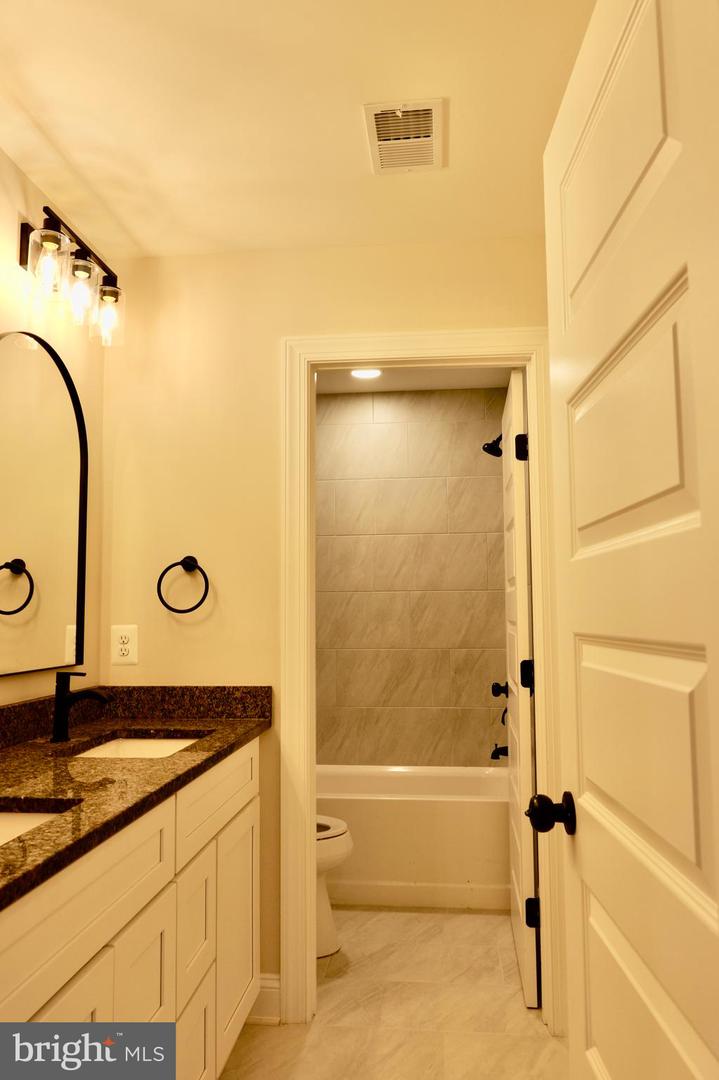 8028 PINNACLE RIDGE DR, MANASSAS, Virginia 20112, 5 Bedrooms Bedrooms, ,4 BathroomsBathrooms,Residential,For sale,8028 PINNACLE RIDGE DR,VAPW2106704 MLS # VAPW2106704 8028 PINNACLE RIDGE DR, MANASSAS, Virginia 20112, 5 Bedrooms Bedrooms, ,4 BathroomsBathrooms,Residential,For sale,8028 PINNACLE RIDGE DR,VAPW2106704 MLS # VAPW2106704