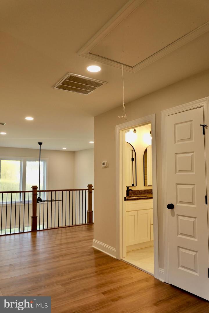 8028 PINNACLE RIDGE DR, MANASSAS, Virginia 20112, 5 Bedrooms Bedrooms, ,4 BathroomsBathrooms,Residential,For sale,8028 PINNACLE RIDGE DR,VAPW2106704 MLS # VAPW2106704 8028 PINNACLE RIDGE DR, MANASSAS, Virginia 20112, 5 Bedrooms Bedrooms, ,4 BathroomsBathrooms,Residential,For sale,8028 PINNACLE RIDGE DR,VAPW2106704 MLS # VAPW2106704