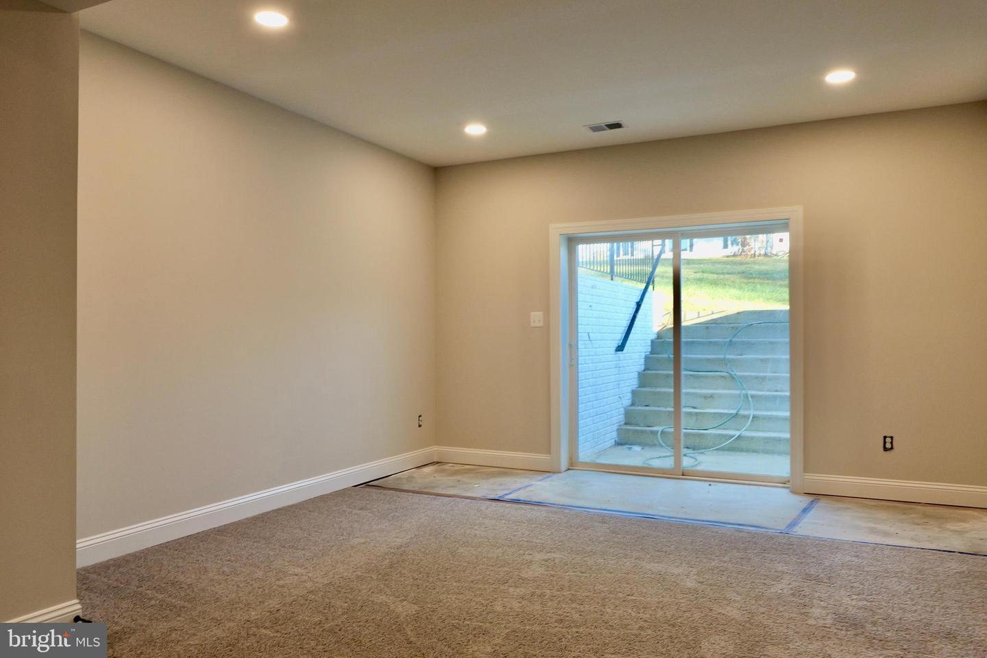 8028 PINNACLE RIDGE DR, MANASSAS, Virginia 20112, 5 Bedrooms Bedrooms, ,4 BathroomsBathrooms,Residential,For sale,8028 PINNACLE RIDGE DR,VAPW2106704 MLS # VAPW2106704 8028 PINNACLE RIDGE DR, MANASSAS, Virginia 20112, 5 Bedrooms Bedrooms, ,4 BathroomsBathrooms,Residential,For sale,8028 PINNACLE RIDGE DR,VAPW2106704 MLS # VAPW2106704
