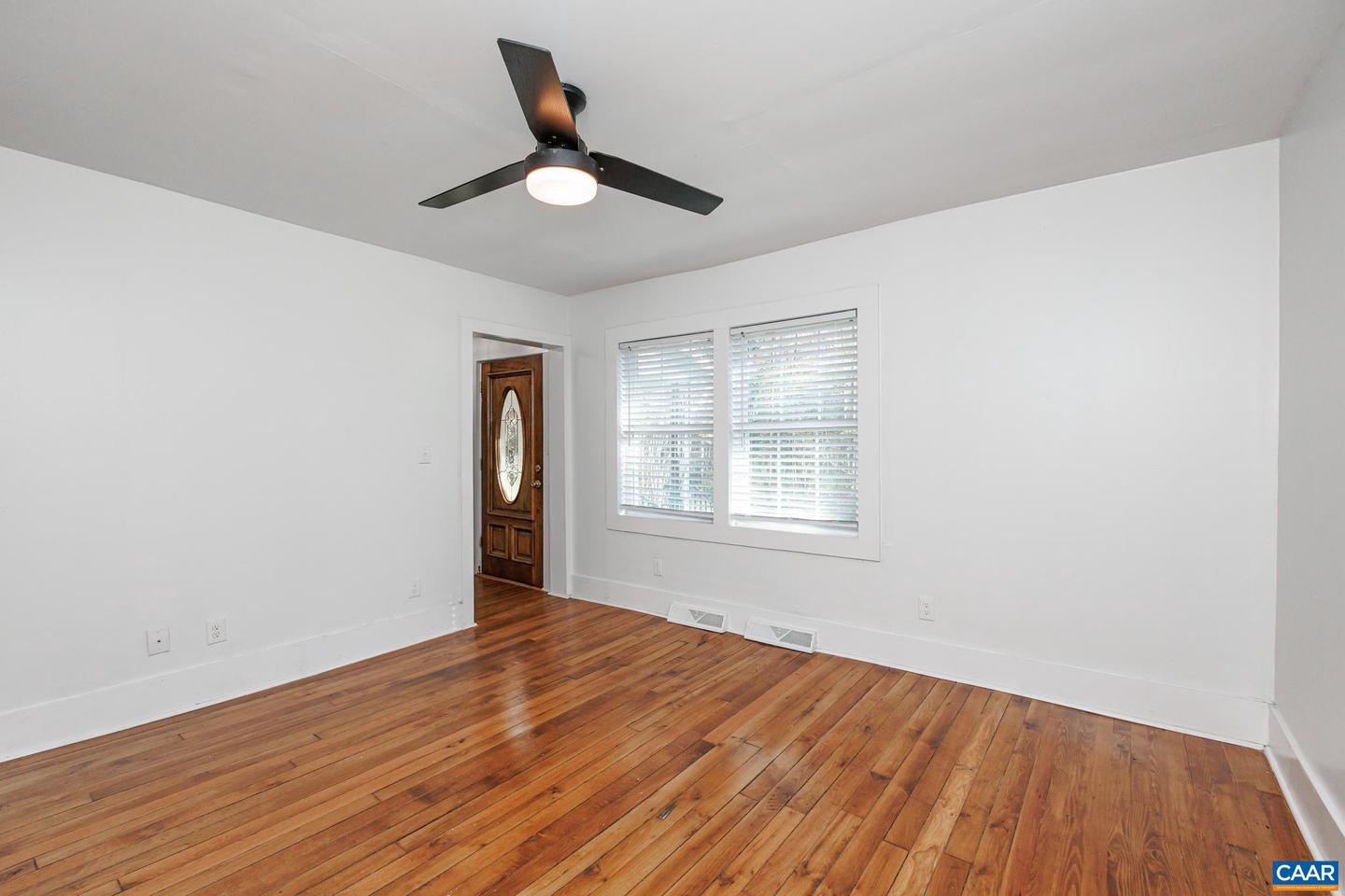 2860 KING SOLOMONS LN, ESMONT, Virginia 22937, 3 Bedrooms Bedrooms, ,2 BathroomsBathrooms,Residential,For sale,2860 KING SOLOMONS LN,670395 MLS # 670395 2860 KING SOLOMONS LN, ESMONT, Virginia 22937, 3 Bedrooms Bedrooms, ,2 BathroomsBathrooms,Residential,For sale,2860 KING SOLOMONS LN,670395 MLS # 670395