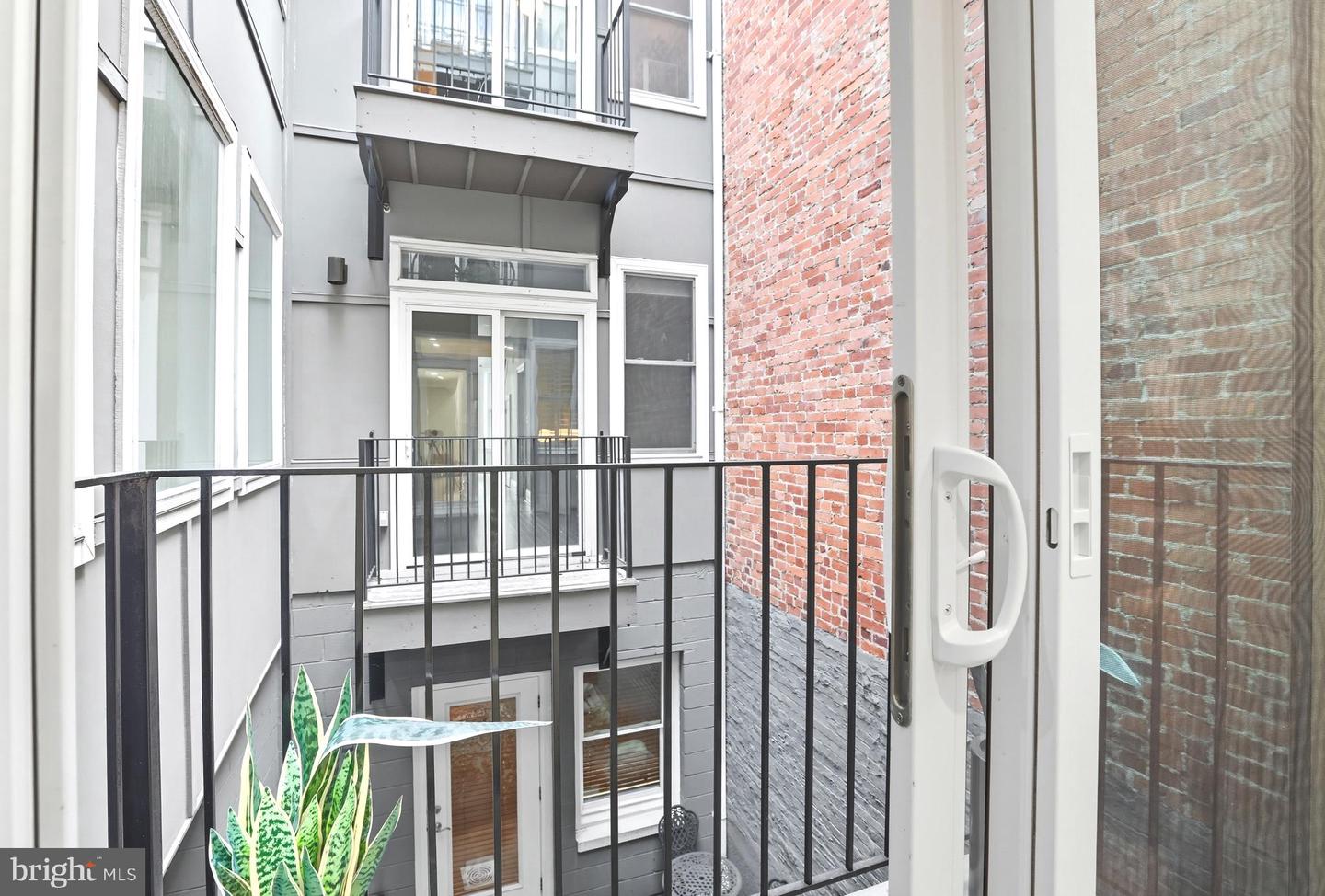 1448 HARVARD ST NW #3, WASHINGTON, District Of Columbia 20009, 2 Bedrooms Bedrooms, ,1 BathroomBathrooms,Residential,For sale,1448 HARVARD ST NW #3,DCDC2228986 MLS # DCDC2228986