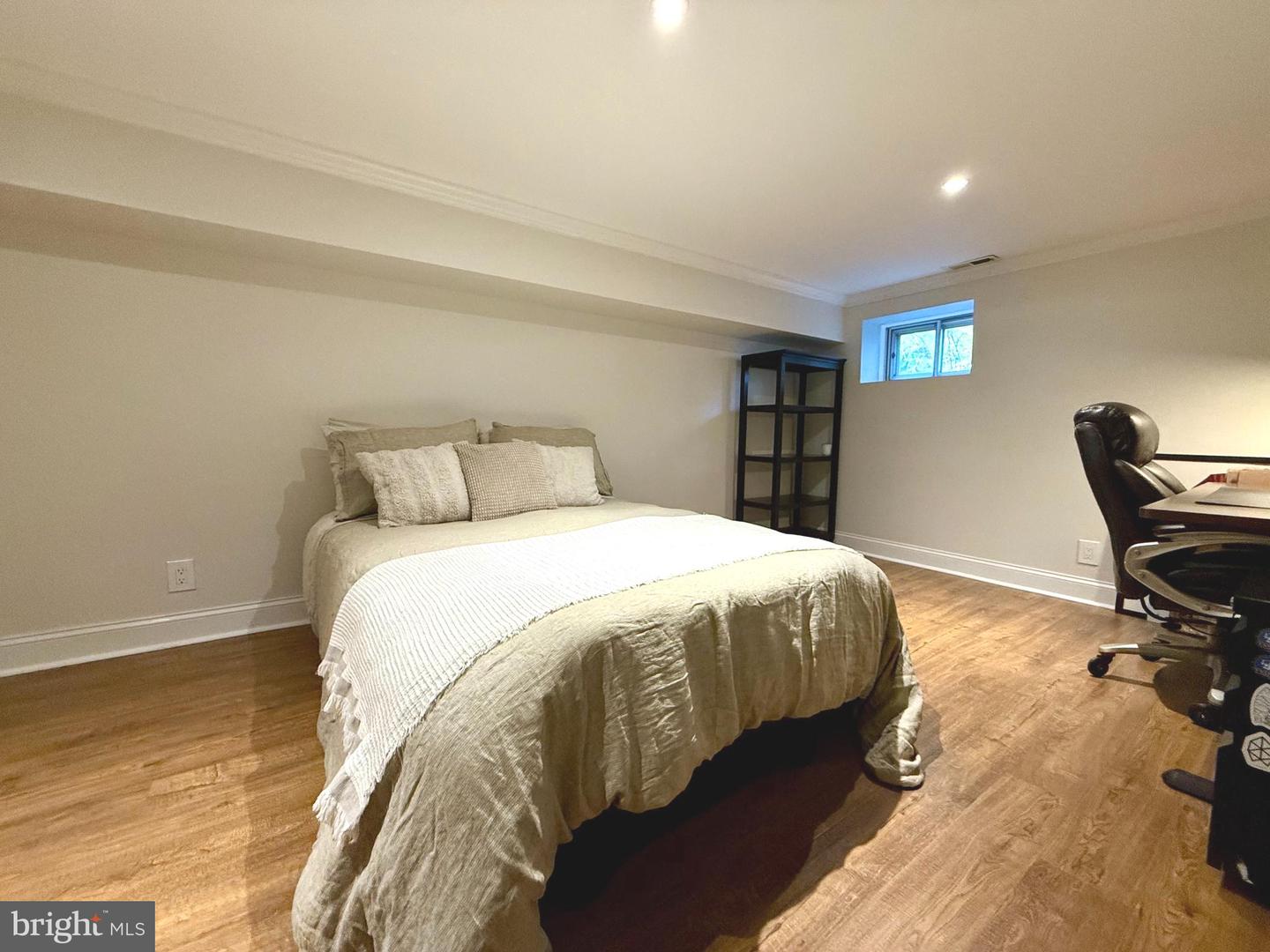 4902 29TH RD S #A2, ARLINGTON, Virginia 22206, 2 Bedrooms Bedrooms, ,2 BathroomsBathrooms,Residential,For sale,4902 29TH RD S #A2,VAAX2051188 MLS # VAAX2051188