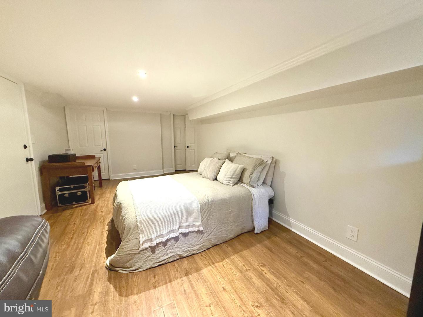 4902 29TH RD S #A2, ARLINGTON, Virginia 22206, 2 Bedrooms Bedrooms, ,2 BathroomsBathrooms,Residential,For sale,4902 29TH RD S #A2,VAAX2051188 MLS # VAAX2051188