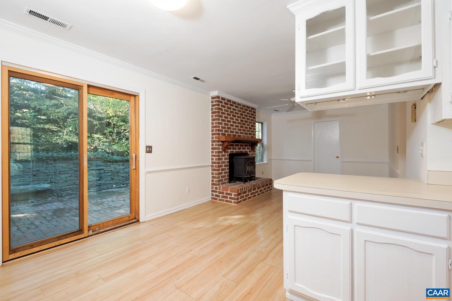 1115 COTTONWOOD RD, CHARLOTTESVILLE, Virginia 22901, 3 Bedrooms Bedrooms, ,2 BathroomsBathrooms,Residential,For sale,1115 COTTONWOOD RD,670396 MLS # 670396 1115 COTTONWOOD RD, CHARLOTTESVILLE, Virginia 22901, 3 Bedrooms Bedrooms, ,2 BathroomsBathrooms,Residential,For sale,1115 COTTONWOOD RD,670396 MLS # 670396
