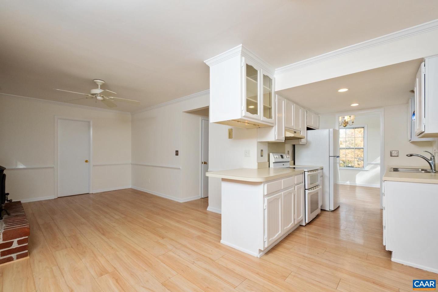 1115 COTTONWOOD RD, CHARLOTTESVILLE, Virginia 22901, 3 Bedrooms Bedrooms, ,2 BathroomsBathrooms,Residential,For sale,1115 COTTONWOOD RD,670396 MLS # 670396 1115 COTTONWOOD RD, CHARLOTTESVILLE, Virginia 22901, 3 Bedrooms Bedrooms, ,2 BathroomsBathrooms,Residential,For sale,1115 COTTONWOOD RD,670396 MLS # 670396