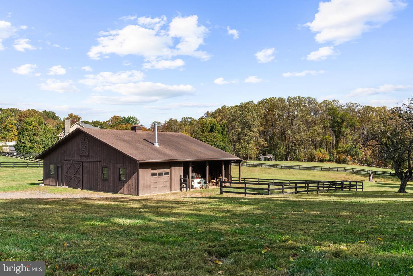 1207 TOWLSTON RD, GREAT FALLS, Virginia 22066, 6 Bedrooms Bedrooms, ,4 BathroomsBathrooms,Residential,For sale,1207 TOWLSTON RD,VAFX2276208 MLS # VAFX2276208