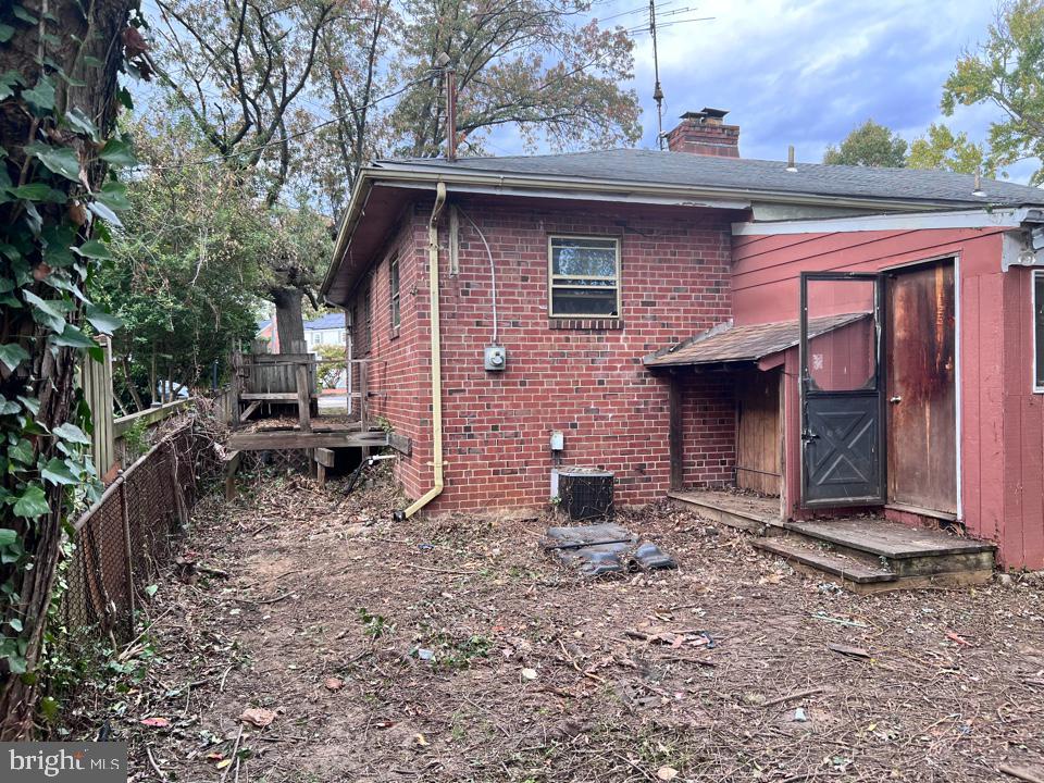 205 S PERSHING DR, ARLINGTON, Virginia 22204, 3 Bedrooms Bedrooms, ,1 BathroomBathrooms,Residential,For sale,205 S PERSHING DR,VAAR2065364 MLS # VAAR2065364 205 S PERSHING DR, ARLINGTON, Virginia 22204, 3 Bedrooms Bedrooms, ,1 BathroomBathrooms,Residential,For sale,205 S PERSHING DR,VAAR2065364 MLS # VAAR2065364