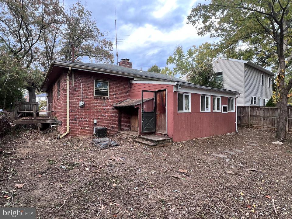205 S PERSHING DR, ARLINGTON, Virginia 22204, 3 Bedrooms Bedrooms, ,1 BathroomBathrooms,Residential,For sale,205 S PERSHING DR,VAAR2065364 MLS # VAAR2065364 205 S PERSHING DR, ARLINGTON, Virginia 22204, 3 Bedrooms Bedrooms, ,1 BathroomBathrooms,Residential,For sale,205 S PERSHING DR,VAAR2065364 MLS # VAAR2065364