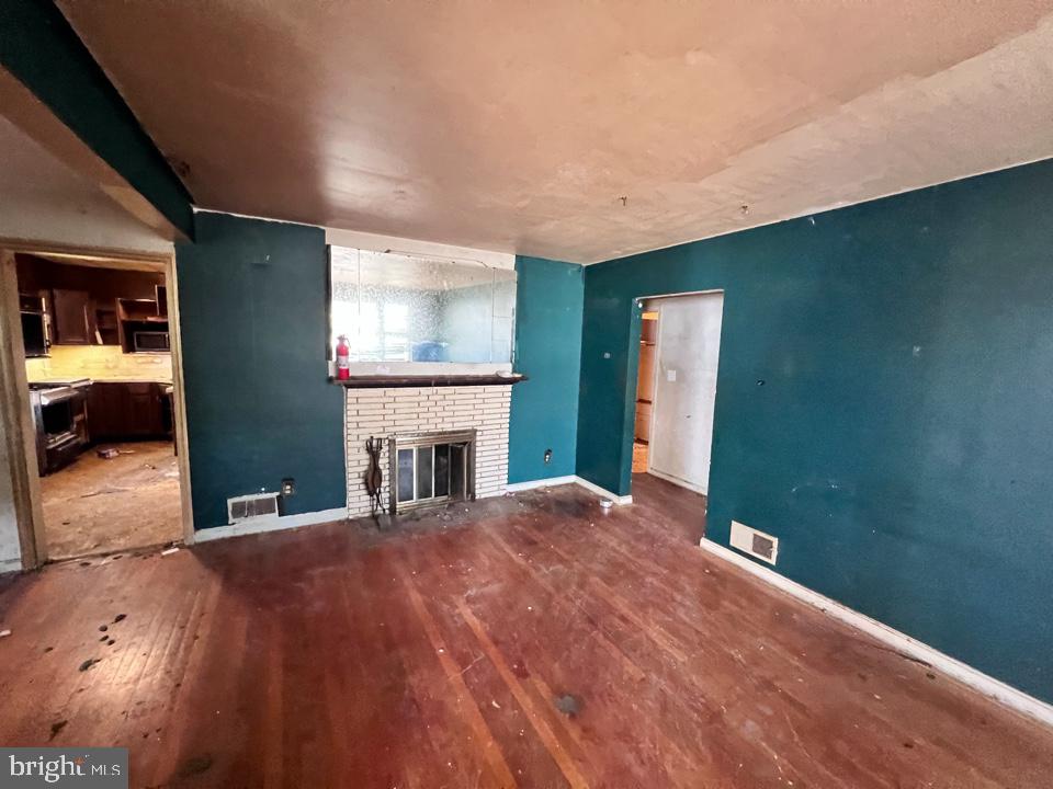 205 S PERSHING DR, ARLINGTON, Virginia 22204, 3 Bedrooms Bedrooms, ,1 BathroomBathrooms,Residential,For sale,205 S PERSHING DR,VAAR2065364 MLS # VAAR2065364 205 S PERSHING DR, ARLINGTON, Virginia 22204, 3 Bedrooms Bedrooms, ,1 BathroomBathrooms,Residential,For sale,205 S PERSHING DR,VAAR2065364 MLS # VAAR2065364