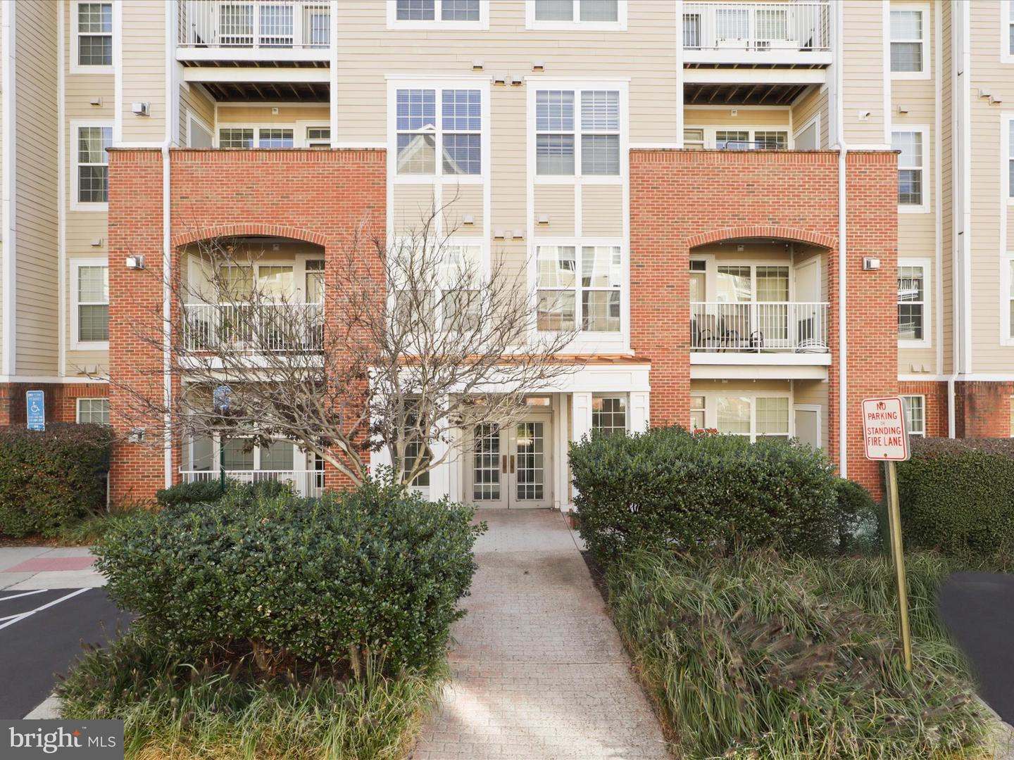 2711 BELLFOREST CT #201, VIENNA, Virginia 22180, 1 Bedroom Bedrooms, ,1 BathroomBathrooms,Residential,For sale,2711 BELLFOREST CT #201,VAFX2276218 MLS # VAFX2276218 2711 BELLFOREST CT #201, VIENNA, Virginia 22180, 1 Bedroom Bedrooms, ,1 BathroomBathrooms,Residential,For sale,2711 BELLFOREST CT #201,VAFX2276218 MLS # VAFX2276218