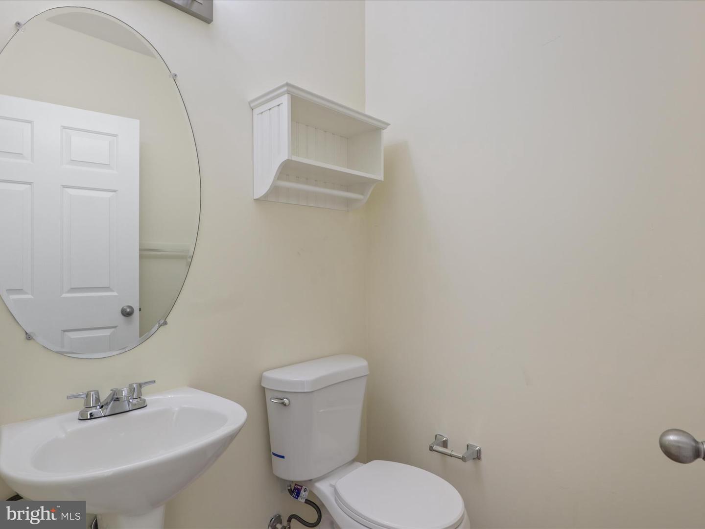 2711 BELLFOREST CT #201, VIENNA, Virginia 22180, 1 Bedroom Bedrooms, ,1 BathroomBathrooms,Residential,For sale,2711 BELLFOREST CT #201,VAFX2276218 MLS # VAFX2276218 2711 BELLFOREST CT #201, VIENNA, Virginia 22180, 1 Bedroom Bedrooms, ,1 BathroomBathrooms,Residential,For sale,2711 BELLFOREST CT #201,VAFX2276218 MLS # VAFX2276218
