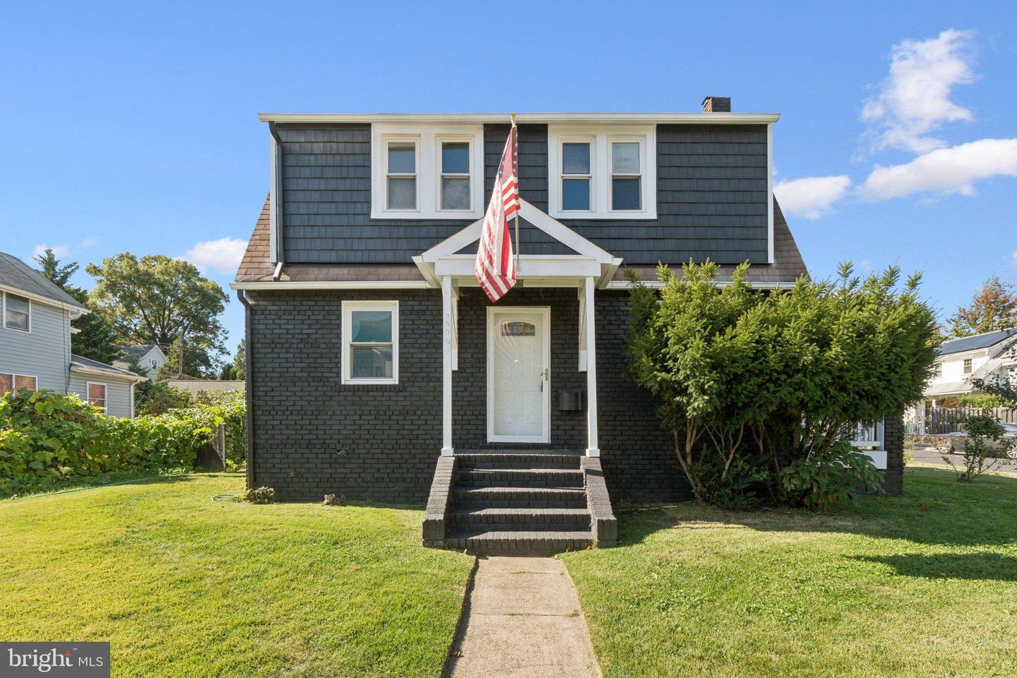 2500 S EADS ST, ARLINGTON, Virginia 22202, 4 Bedrooms Bedrooms, 12 Rooms Rooms,2 BathroomsBathrooms,Residential,For sale,2500 S EADS ST,VAAR2065370 MLS # VAAR2065370 2500 S EADS ST, ARLINGTON, Virginia 22202, 4 Bedrooms Bedrooms, 12 Rooms Rooms,2 BathroomsBathrooms,Residential,For sale,2500 S EADS ST,VAAR2065370 MLS # VAAR2065370