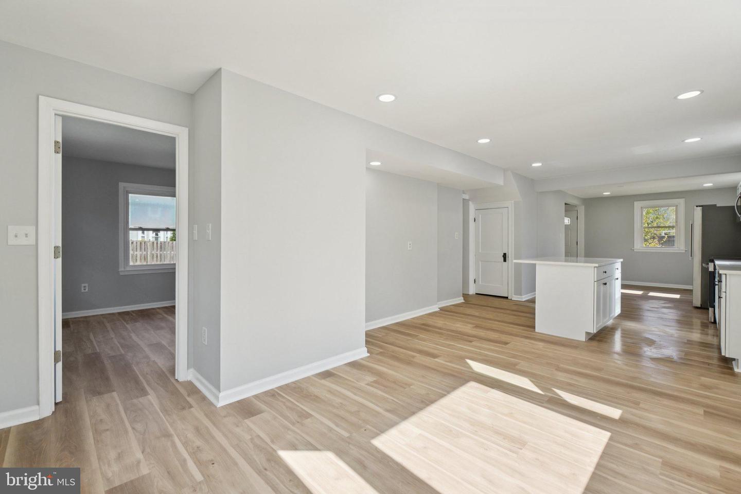 2500 S EADS ST, ARLINGTON, Virginia 22202, 4 Bedrooms Bedrooms, 12 Rooms Rooms,2 BathroomsBathrooms,Residential,For sale,2500 S EADS ST,VAAR2065370 MLS # VAAR2065370 2500 S EADS ST, ARLINGTON, Virginia 22202, 4 Bedrooms Bedrooms, 12 Rooms Rooms,2 BathroomsBathrooms,Residential,For sale,2500 S EADS ST,VAAR2065370 MLS # VAAR2065370