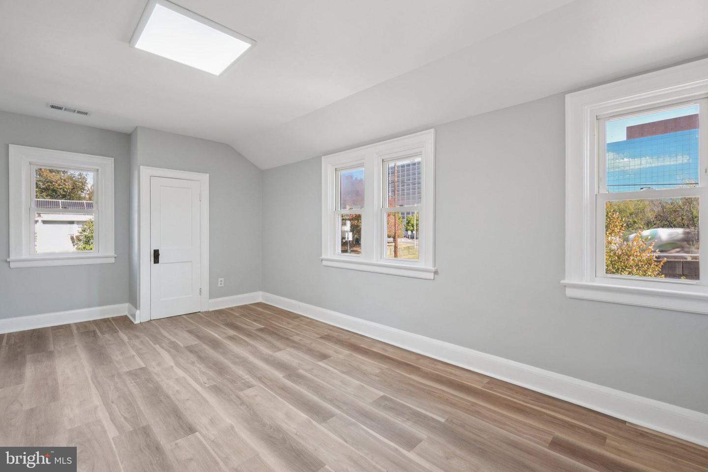 2500 S EADS ST, ARLINGTON, Virginia 22202, 4 Bedrooms Bedrooms, 12 Rooms Rooms,2 BathroomsBathrooms,Residential,For sale,2500 S EADS ST,VAAR2065370 MLS # VAAR2065370 2500 S EADS ST, ARLINGTON, Virginia 22202, 4 Bedrooms Bedrooms, 12 Rooms Rooms,2 BathroomsBathrooms,Residential,For sale,2500 S EADS ST,VAAR2065370 MLS # VAAR2065370