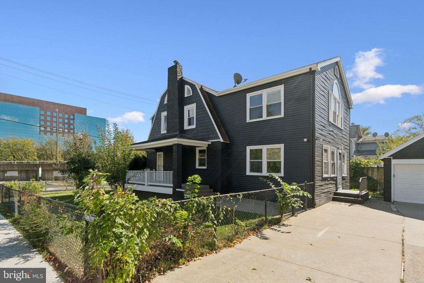2500 S EADS ST, ARLINGTON, Virginia 22202, 4 Bedrooms Bedrooms, 12 Rooms Rooms,2 BathroomsBathrooms,Residential,For sale,2500 S EADS ST,VAAR2065370 MLS # VAAR2065370 2500 S EADS ST, ARLINGTON, Virginia 22202, 4 Bedrooms Bedrooms, 12 Rooms Rooms,2 BathroomsBathrooms,Residential,For sale,2500 S EADS ST,VAAR2065370 MLS # VAAR2065370