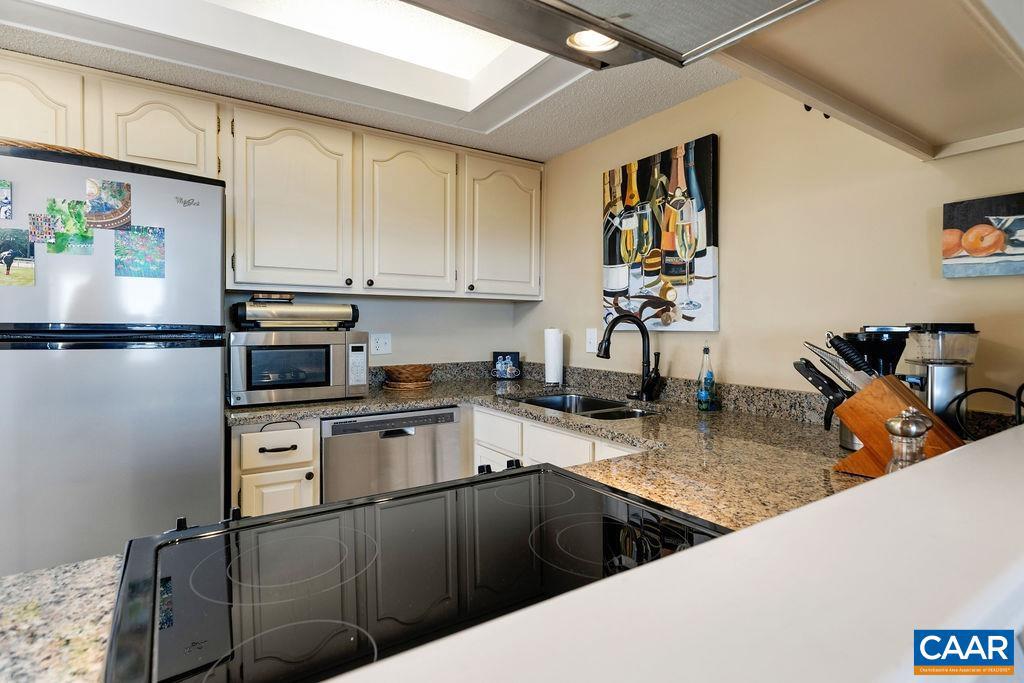 1469 LEDGES CONDOS, WINTERGREEN RESORT, Virginia 22967, 2 Bedrooms Bedrooms, ,2 BathroomsBathrooms,Residential,For sale,1469 LEDGES CONDOS,670419 MLS # 670419