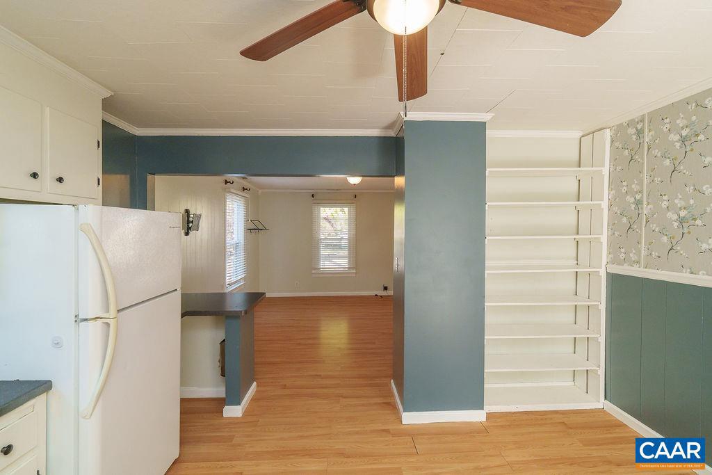1428 2ND ST, WAYNESBORO, Virginia 22980, 2 Bedrooms Bedrooms, ,1 BathroomBathrooms,Residential,For sale,1428 2ND ST,670423 MLS # 670423 1428 2ND ST, WAYNESBORO, Virginia 22980, 2 Bedrooms Bedrooms, ,1 BathroomBathrooms,Residential,For sale,1428 2ND ST,670423 MLS # 670423