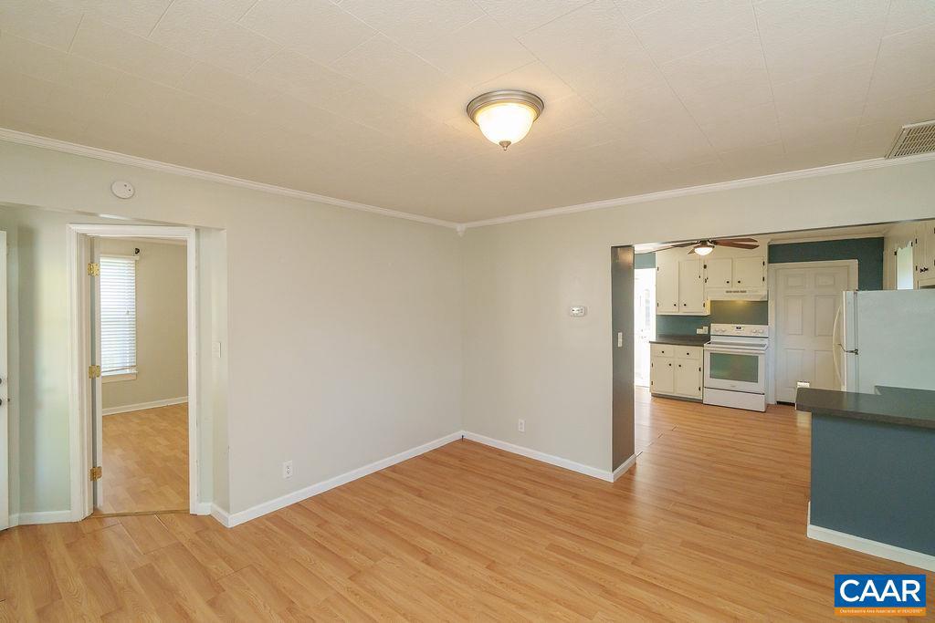 1428 2ND ST, WAYNESBORO, Virginia 22980, 2 Bedrooms Bedrooms, ,1 BathroomBathrooms,Residential,For sale,1428 2ND ST,670423 MLS # 670423 1428 2ND ST, WAYNESBORO, Virginia 22980, 2 Bedrooms Bedrooms, ,1 BathroomBathrooms,Residential,For sale,1428 2ND ST,670423 MLS # 670423