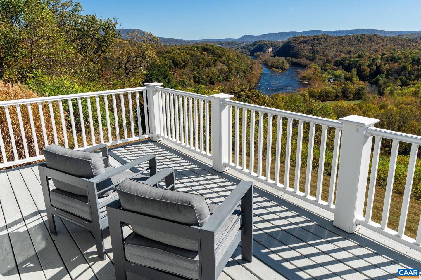 125 RIVER RIDGE DR, PEARISBURG, Virginia 24134, 9 Bedrooms Bedrooms, ,8 BathroomsBathrooms,Residential,For sale,125 RIVER RIDGE DR,670427 MLS # 670427 125 RIVER RIDGE DR, PEARISBURG, Virginia 24134, 9 Bedrooms Bedrooms, ,8 BathroomsBathrooms,Residential,For sale,125 RIVER RIDGE DR,670427 MLS # 670427