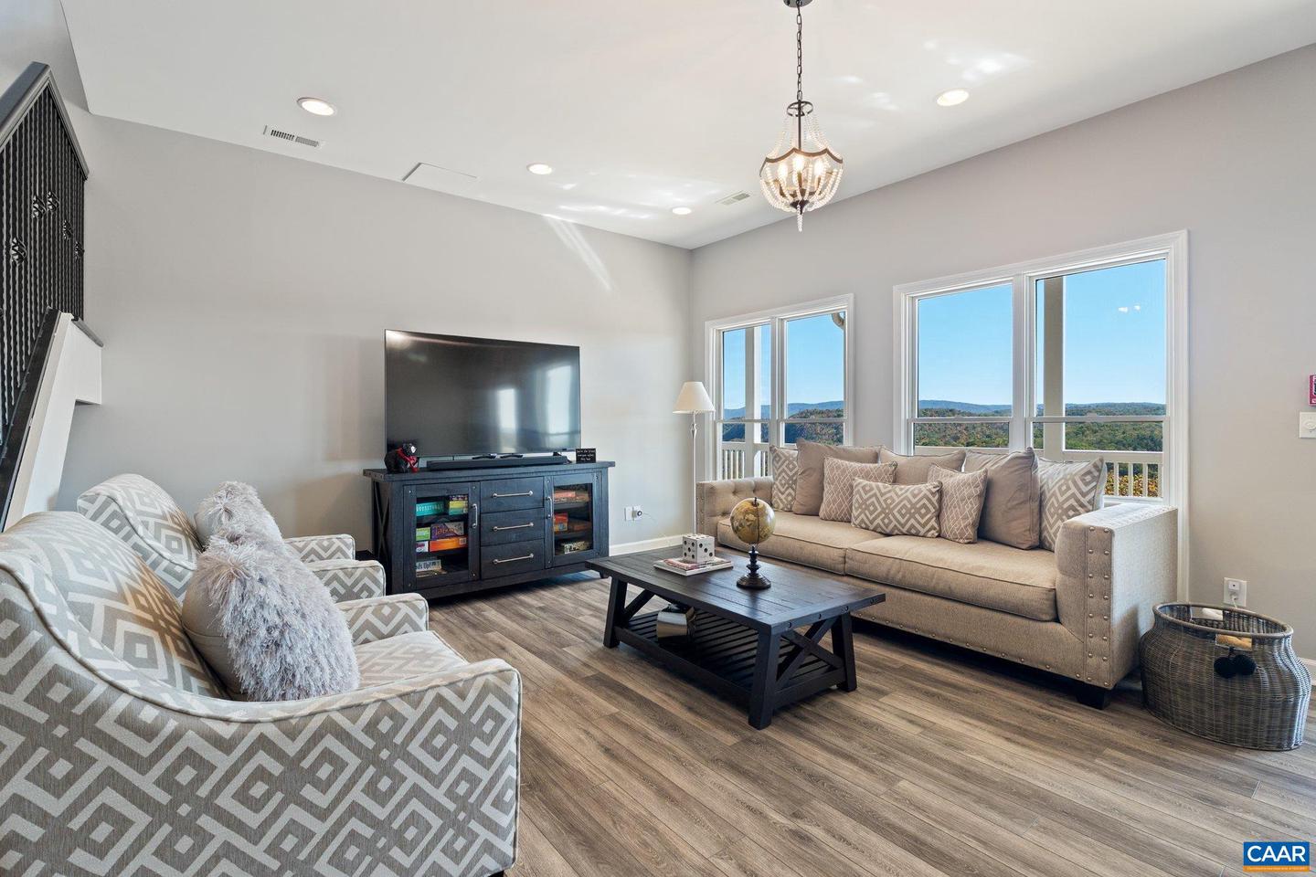 125 RIVER RIDGE DR, PEARISBURG, Virginia 24134, 9 Bedrooms Bedrooms, ,8 BathroomsBathrooms,Residential,For sale,125 RIVER RIDGE DR,670427 MLS # 670427 125 RIVER RIDGE DR, PEARISBURG, Virginia 24134, 9 Bedrooms Bedrooms, ,8 BathroomsBathrooms,Residential,For sale,125 RIVER RIDGE DR,670427 MLS # 670427