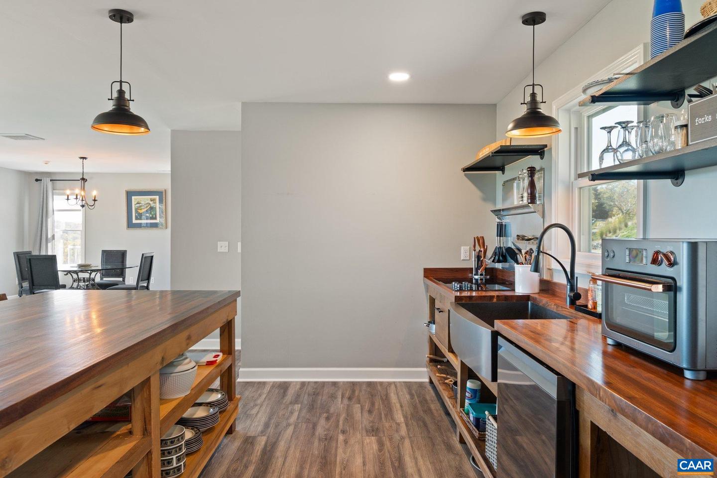 125 RIVER RIDGE DR, PEARISBURG, Virginia 24134, 9 Bedrooms Bedrooms, ,8 BathroomsBathrooms,Residential,For sale,125 RIVER RIDGE DR,670427 MLS # 670427 125 RIVER RIDGE DR, PEARISBURG, Virginia 24134, 9 Bedrooms Bedrooms, ,8 BathroomsBathrooms,Residential,For sale,125 RIVER RIDGE DR,670427 MLS # 670427