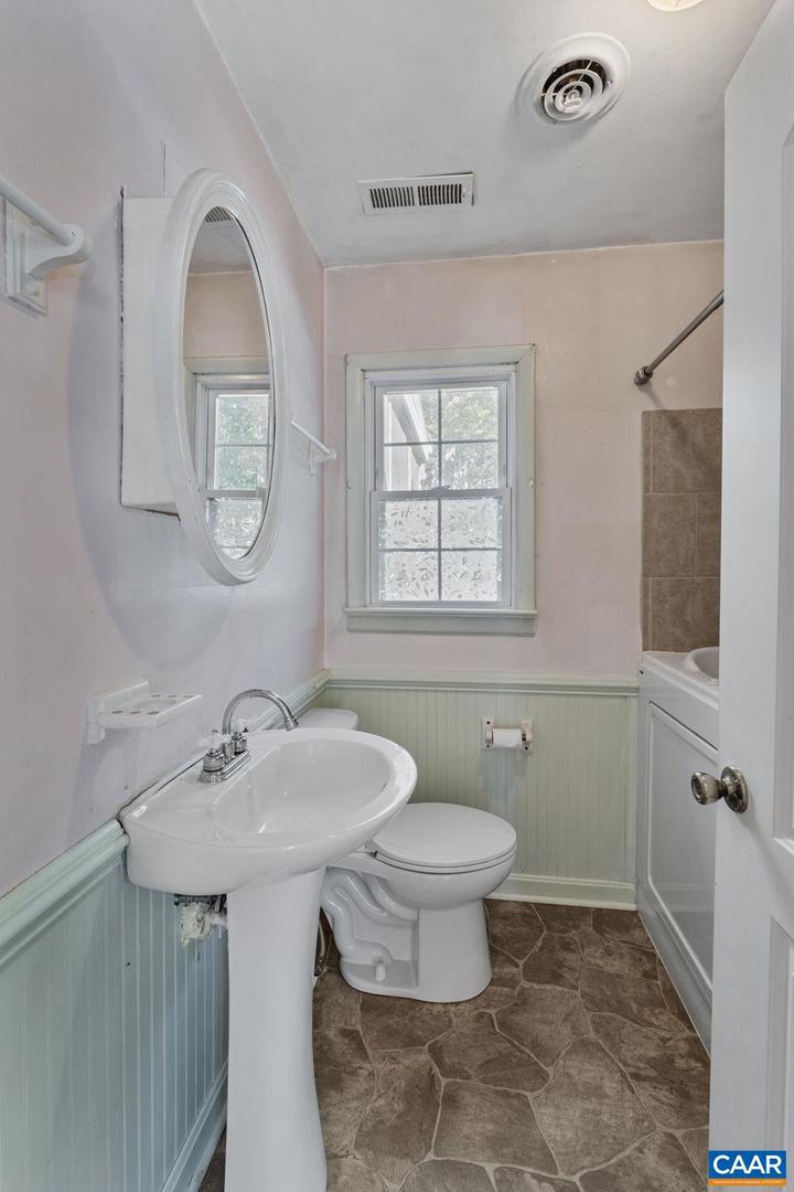 2380 S CONSTITUTION RTE, DILLWYN, Virginia 23936, 2 Bedrooms Bedrooms, ,2 BathroomsBathrooms,Residential,For sale,2380 S CONSTITUTION RTE,670412 MLS # 670412 2380 S CONSTITUTION RTE, DILLWYN, Virginia 23936, 2 Bedrooms Bedrooms, ,2 BathroomsBathrooms,Residential,For sale,2380 S CONSTITUTION RTE,670412 MLS # 670412