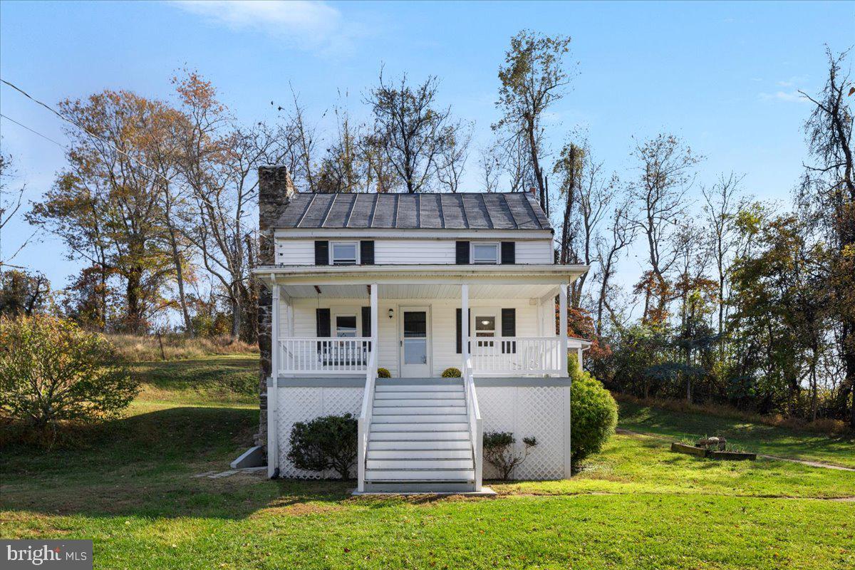 13886 CREST HILL RD, FLINT HILL, Virginia 22627, 3 Bedrooms Bedrooms, ,1 BathroomBathrooms,Residential,For sale,13886 CREST HILL RD,VARP2002356 MLS # VARP2002356 13886 CREST HILL RD, FLINT HILL, Virginia 22627, 3 Bedrooms Bedrooms, ,1 BathroomBathrooms,Residential,For sale,13886 CREST HILL RD,VARP2002356 MLS # VARP2002356