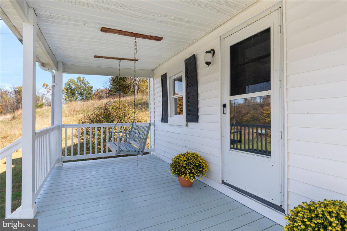 13886 CREST HILL RD, FLINT HILL, Virginia 22627, 3 Bedrooms Bedrooms, ,1 BathroomBathrooms,Residential,For sale,13886 CREST HILL RD,VARP2002356 MLS # VARP2002356 13886 CREST HILL RD, FLINT HILL, Virginia 22627, 3 Bedrooms Bedrooms, ,1 BathroomBathrooms,Residential,For sale,13886 CREST HILL RD,VARP2002356 MLS # VARP2002356
