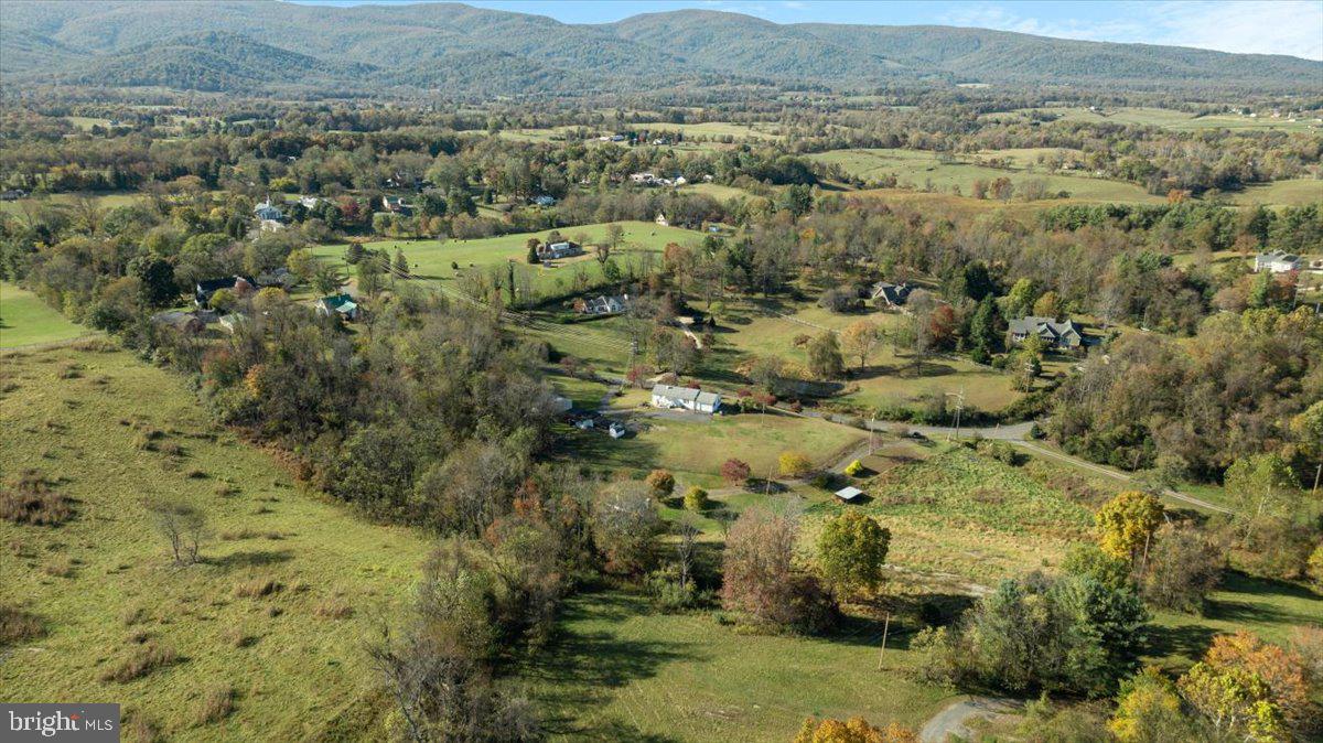 13886 CREST HILL RD, FLINT HILL, Virginia 22627, 3 Bedrooms Bedrooms, ,1 BathroomBathrooms,Residential,For sale,13886 CREST HILL RD,VARP2002356 MLS # VARP2002356 13886 CREST HILL RD, FLINT HILL, Virginia 22627, 3 Bedrooms Bedrooms, ,1 BathroomBathrooms,Residential,For sale,13886 CREST HILL RD,VARP2002356 MLS # VARP2002356