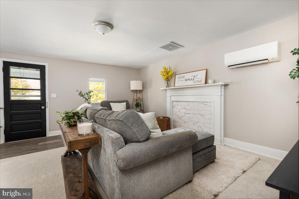 13886 CREST HILL RD, FLINT HILL, Virginia 22627, 3 Bedrooms Bedrooms, ,1 BathroomBathrooms,Residential,For sale,13886 CREST HILL RD,VARP2002356 MLS # VARP2002356 13886 CREST HILL RD, FLINT HILL, Virginia 22627, 3 Bedrooms Bedrooms, ,1 BathroomBathrooms,Residential,For sale,13886 CREST HILL RD,VARP2002356 MLS # VARP2002356