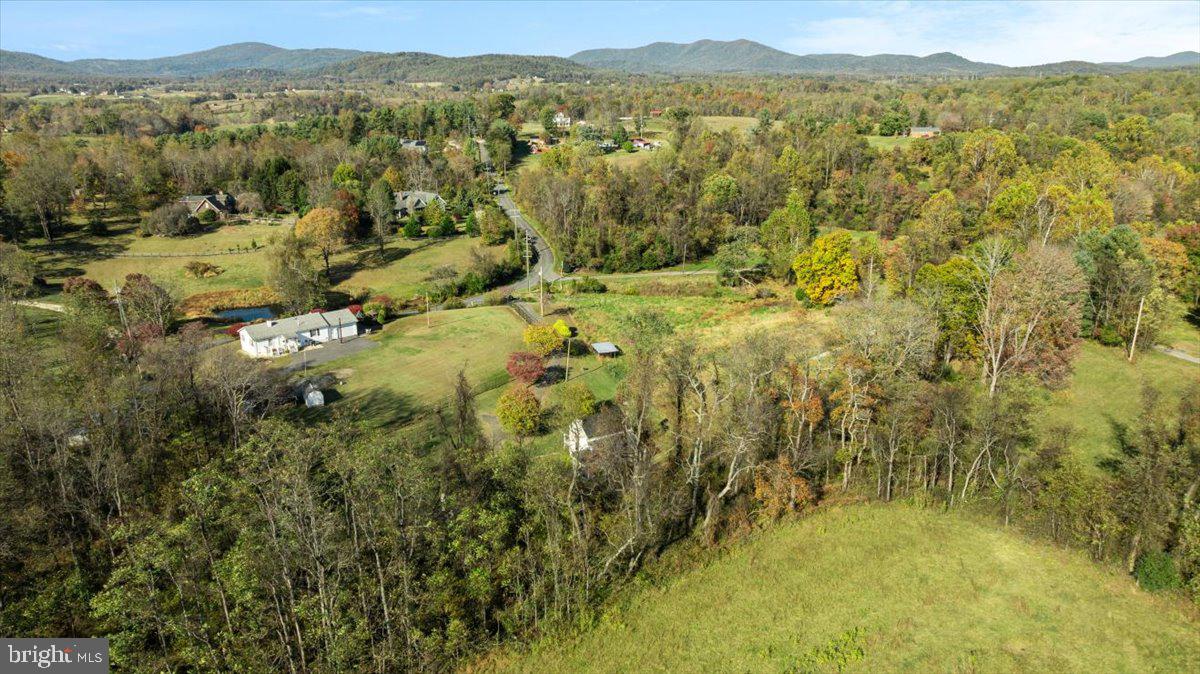 13886 CREST HILL RD, FLINT HILL, Virginia 22627, 3 Bedrooms Bedrooms, ,1 BathroomBathrooms,Residential,For sale,13886 CREST HILL RD,VARP2002356 MLS # VARP2002356 13886 CREST HILL RD, FLINT HILL, Virginia 22627, 3 Bedrooms Bedrooms, ,1 BathroomBathrooms,Residential,For sale,13886 CREST HILL RD,VARP2002356 MLS # VARP2002356