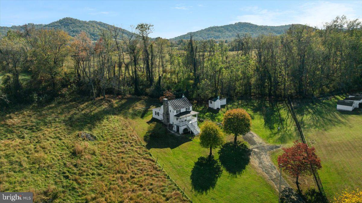 13886 CREST HILL RD, FLINT HILL, Virginia 22627, 3 Bedrooms Bedrooms, ,1 BathroomBathrooms,Residential,For sale,13886 CREST HILL RD,VARP2002356 MLS # VARP2002356 13886 CREST HILL RD, FLINT HILL, Virginia 22627, 3 Bedrooms Bedrooms, ,1 BathroomBathrooms,Residential,For sale,13886 CREST HILL RD,VARP2002356 MLS # VARP2002356