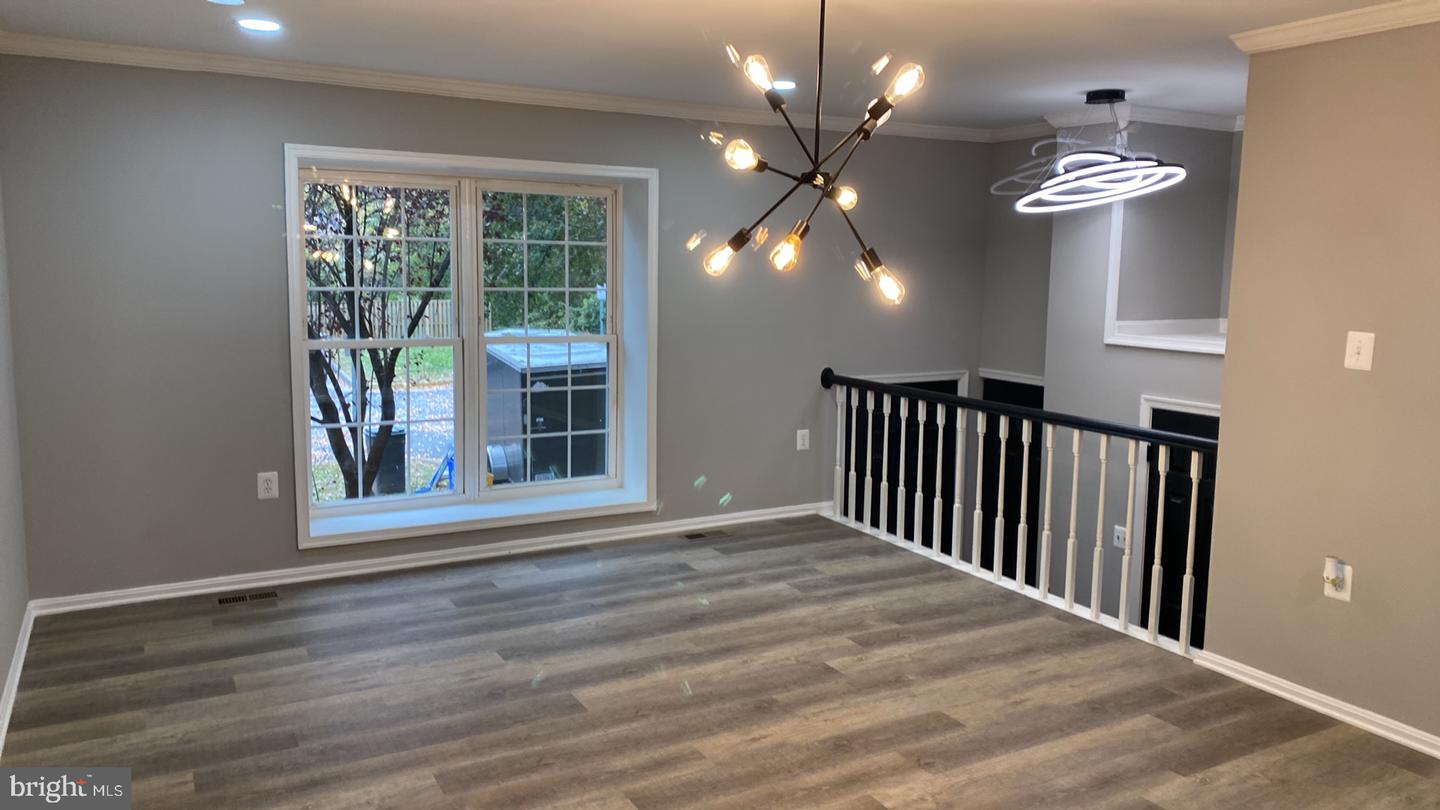 5714 MASON BLUFF DR, BURKE, Virginia 22015, 3 Bedrooms Bedrooms, ,3 BathroomsBathrooms,Residential,For sale,5714 MASON BLUFF DR,VAFX2276248 MLS # VAFX2276248 5714 MASON BLUFF DR, BURKE, Virginia 22015, 3 Bedrooms Bedrooms, ,3 BathroomsBathrooms,Residential,For sale,5714 MASON BLUFF DR,VAFX2276248 MLS # VAFX2276248