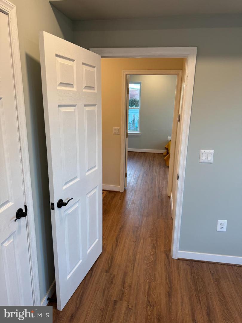 633 18TH ST NE, WASHINGTON, District Of Columbia 20002, 2 Bedrooms Bedrooms, 7 Rooms Rooms,1 BathroomBathrooms,Residential,For sale,633 18TH ST NE,DCDC2229064 MLS # DCDC2229064 633 18TH ST NE, WASHINGTON, District Of Columbia 20002, 2 Bedrooms Bedrooms, 7 Rooms Rooms,1 BathroomBathrooms,Residential,For sale,633 18TH ST NE,DCDC2229064 MLS # DCDC2229064